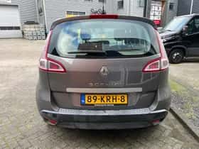 Renault Scénic (2010) thumbnail 5