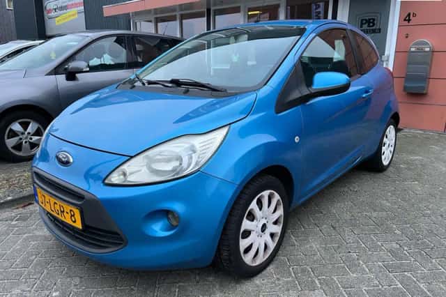 Ford Ka (2010) thumbnail 2