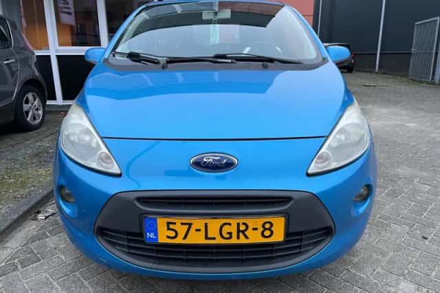Ford Ka (2010) thumbnail 4