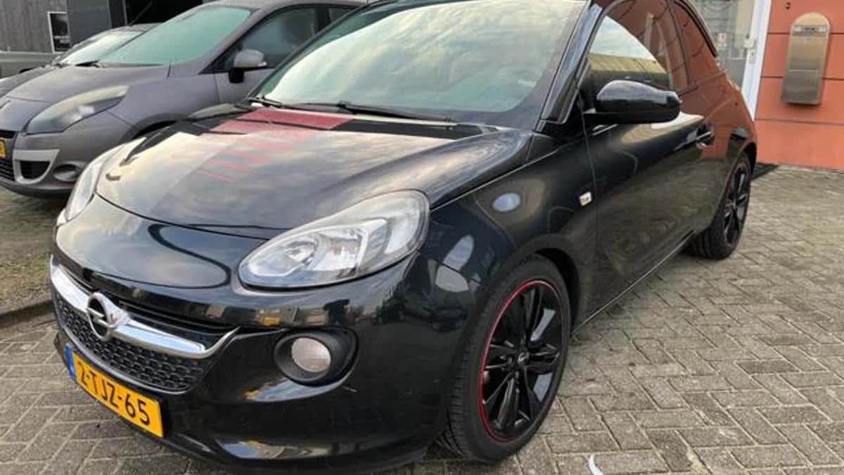 Opel Adam (2014) — foto 1