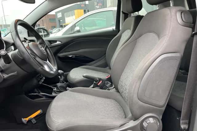 Opel Adam (2018) thumbnail 6