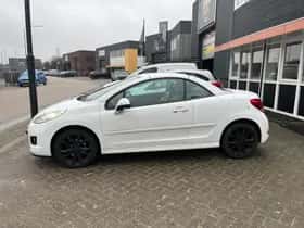 Peugeot 207 (2010) thumbnail 3