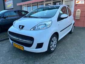 Peugeot 107 (2011)