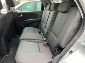 Kia Sportage (2009) thumbnail 7