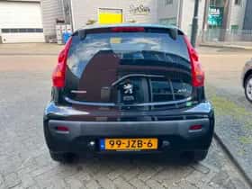 Peugeot 107 (2009) thumbnail 5