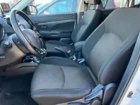Mitsubishi ASX (2015) thumbnail 7