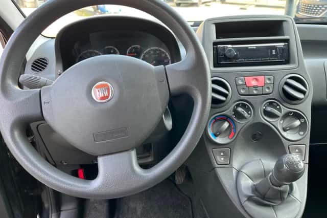 Fiat Panda (2010) thumbnail 8