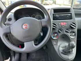 Fiat Panda (2010) thumbnail 8