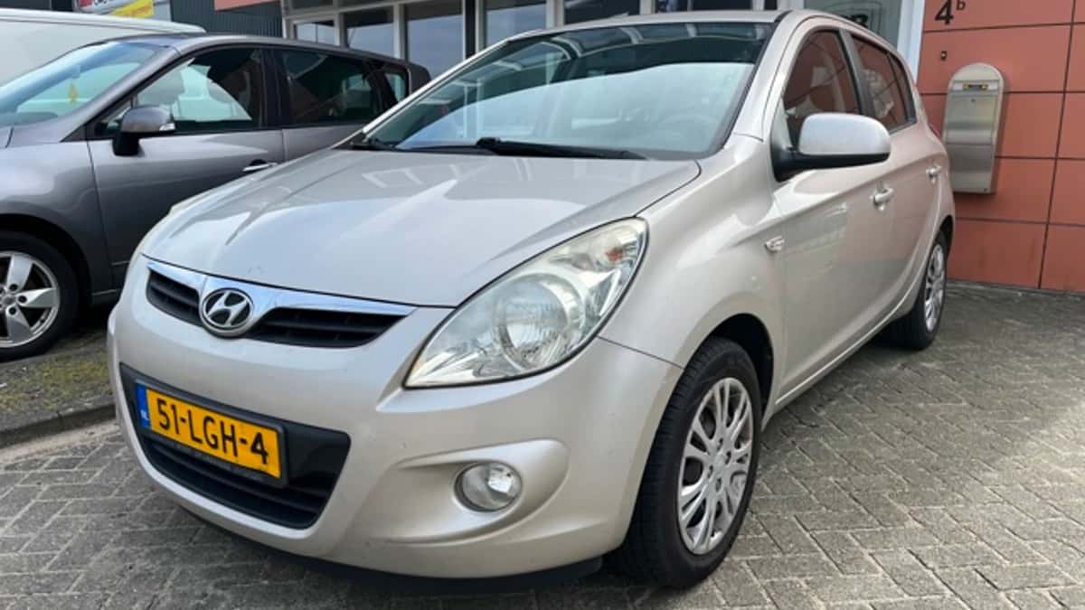 Hyundai i20 (2010) — foto 1