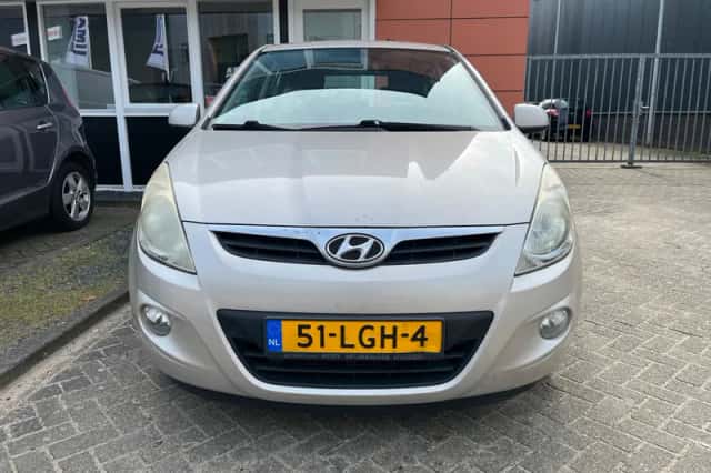 Hyundai i20 (2010) thumbnail 4