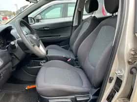 Hyundai i20 (2010) thumbnail 7
