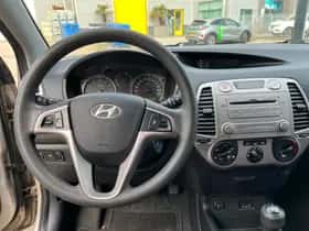 Hyundai i20 (2010) thumbnail 9