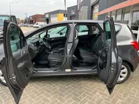 Opel Meriva (2012) thumbnail 7