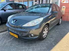 Peugeot 206 (2011) thumbnail 2
