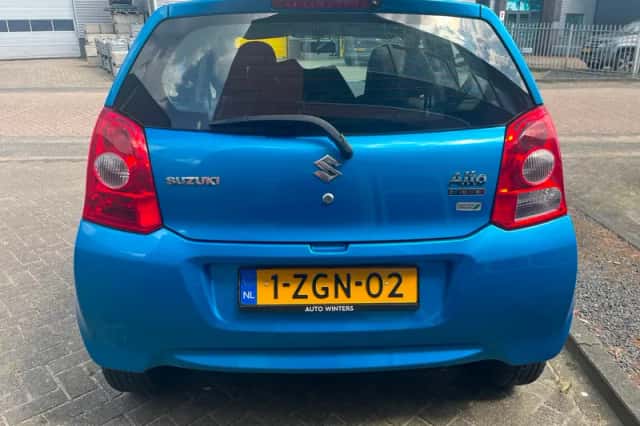 Suzuki Alto (2015) thumbnail 5