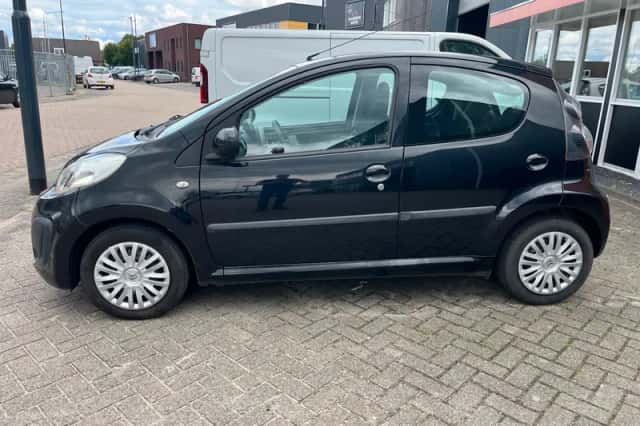 Citroën C1 (2013) thumbnail 2