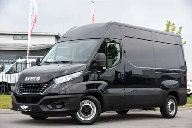 Iveco Daily (2021) thumbnail 1