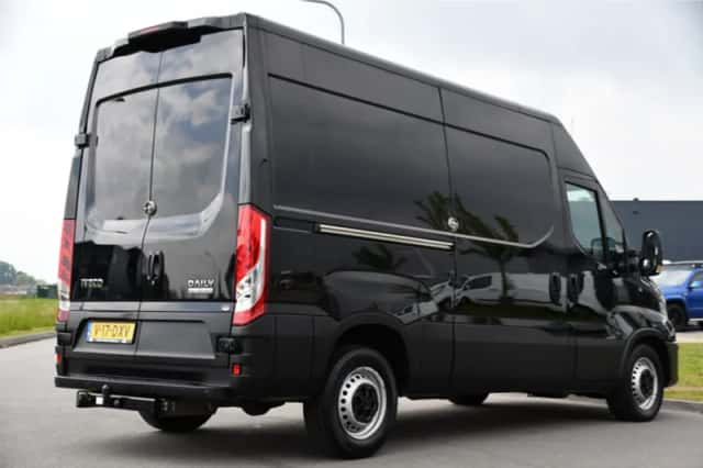 Iveco Daily (2021) thumbnail 3
