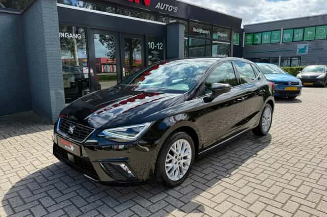 SEAT Ibiza (2024) thumbnail 4