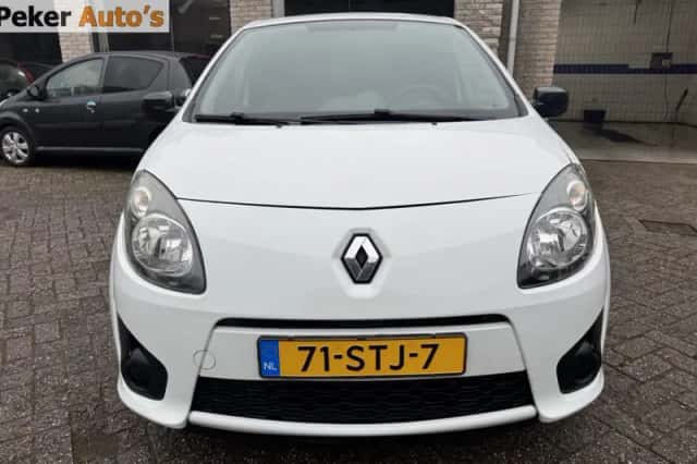 Renault Twingo (2011) thumbnail 3