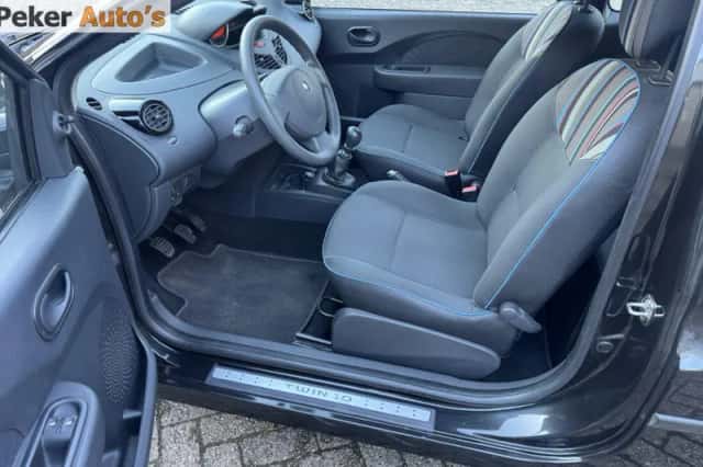 Renault Twingo (2014) thumbnail 5
