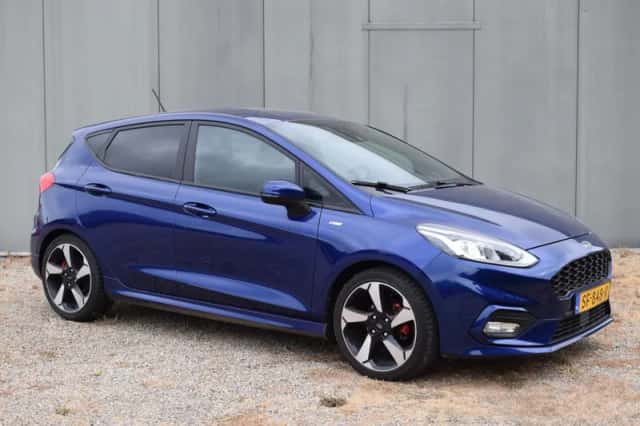 Ford Fiesta (2018) thumbnail 3