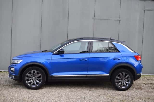 Volkswagen T-Roc (2021) thumbnail 6