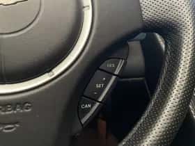 Aston Martin Exterior Colour thumbnail 18