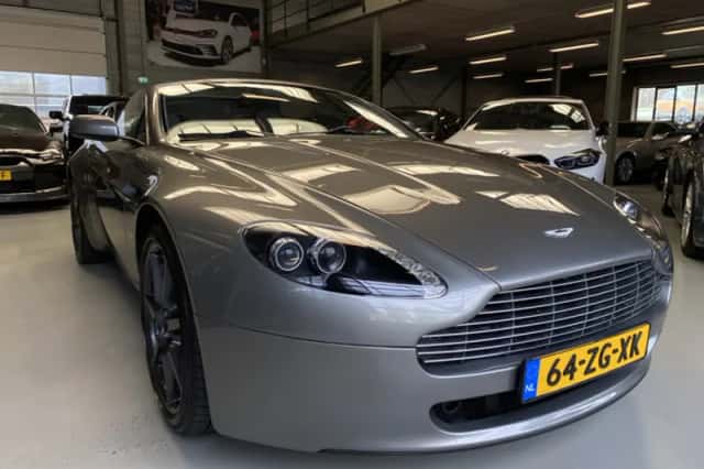 Aston Martin V8 (2008) thumbnail 5