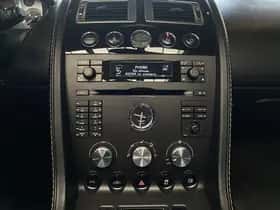 Aston Martin Exterior Colour thumbnail 9