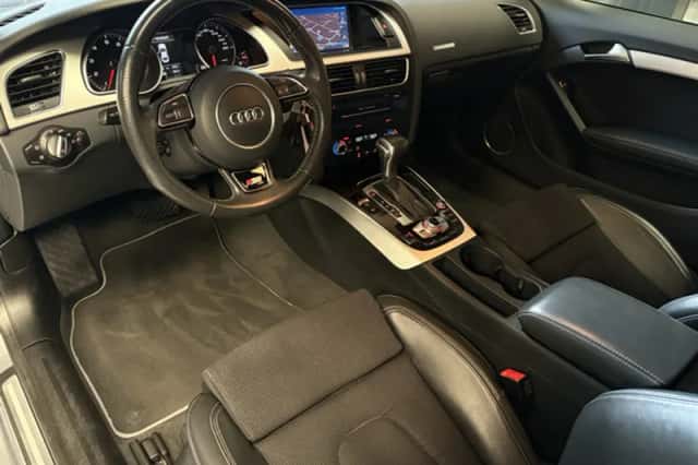 Audi A5 (2016) thumbnail 2