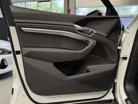 Audi Exterior Colour thumbnail 23