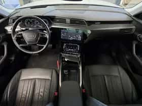 Audi Exterior Colour (2021) thumbnail 6