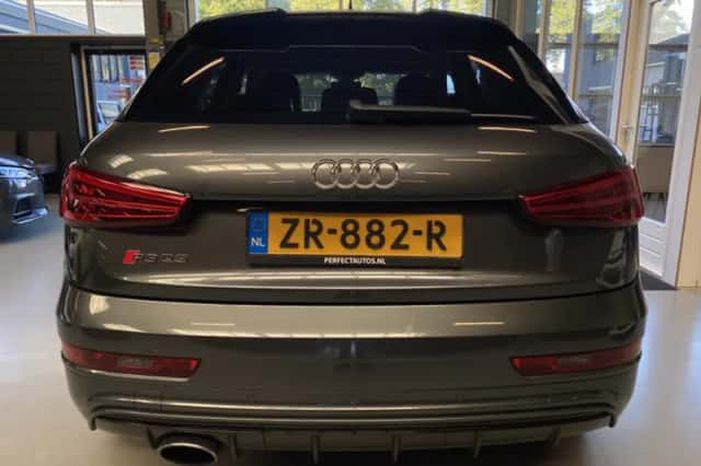 Audi Q3 (2015) thumbnail 6
