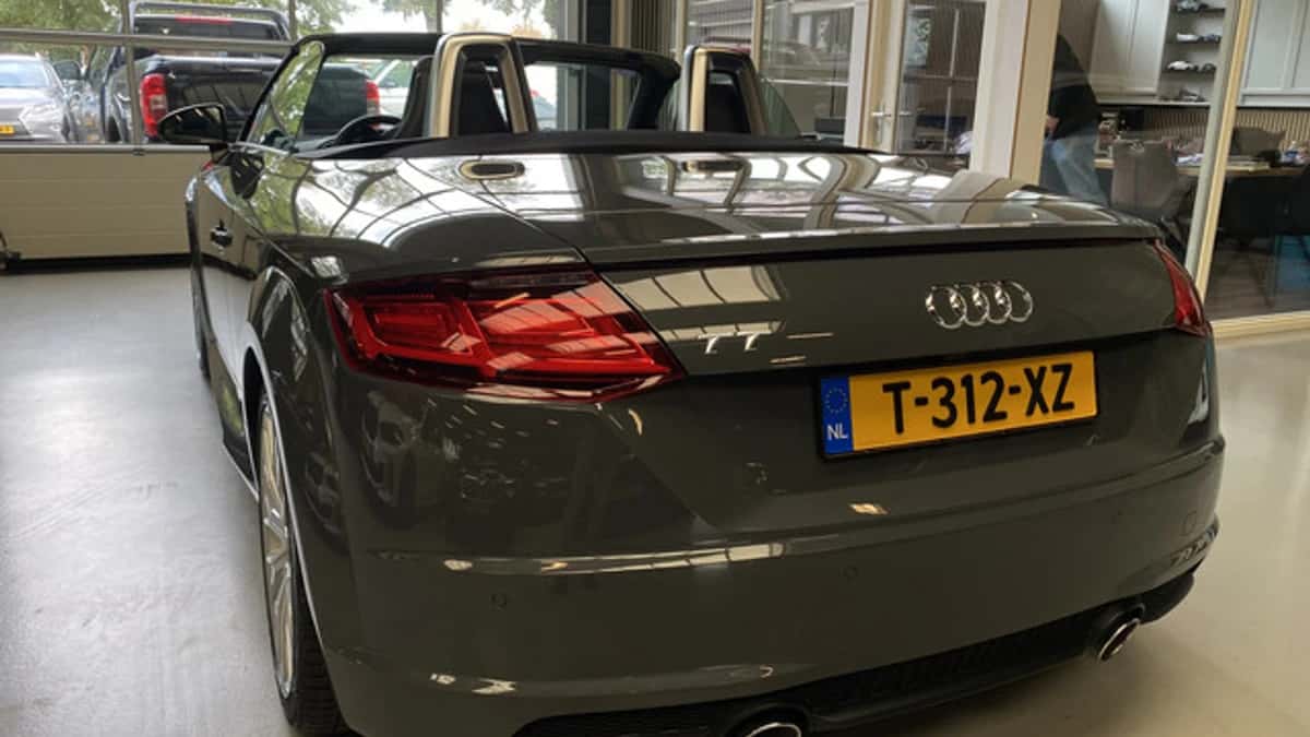 Audi Exterior Colour — foto 1