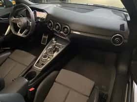 Audi Exterior Colour thumbnail 5