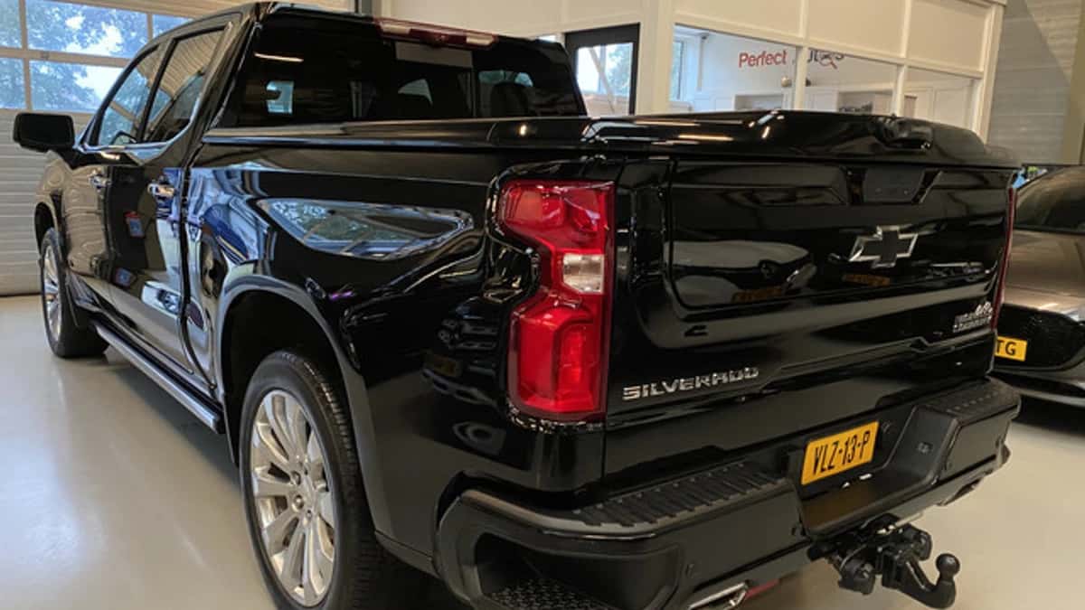 Chevrolet Exterior Colour — foto 1