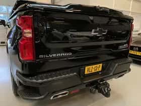 Chevrolet Exterior Colour thumbnail 11
