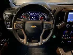 Chevrolet Exterior Colour thumbnail 12