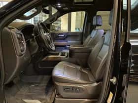 Chevrolet Exterior Colour thumbnail 16