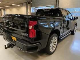 Chevrolet Exterior Colour thumbnail 8