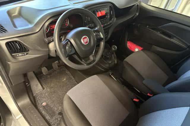 Fiat Doblò (2020) thumbnail 2