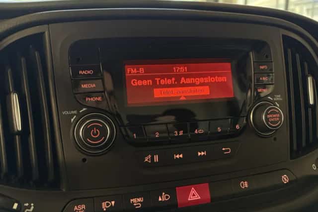 Fiat Exterior Colour (2020) thumbnail 4