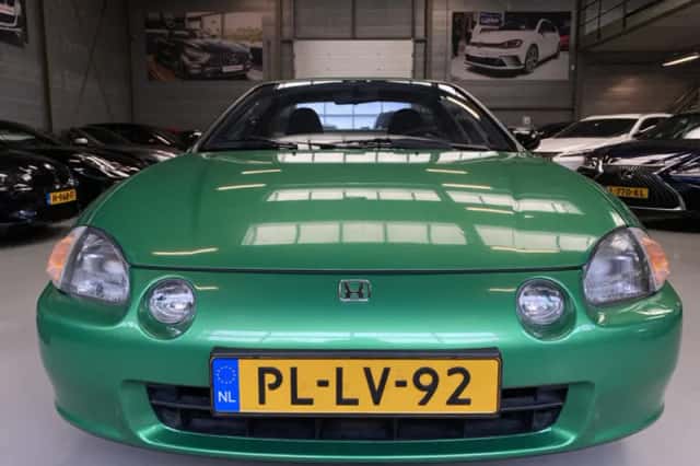 Honda CRX (1993) thumbnail 4