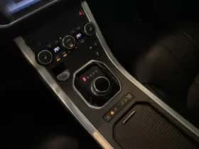 Land Rover Exterior (2018) thumbnail 23