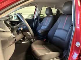 Mazda Exterior Colour thumbnail 2