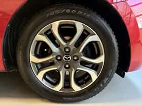 Mazda Exterior Colour thumbnail 15