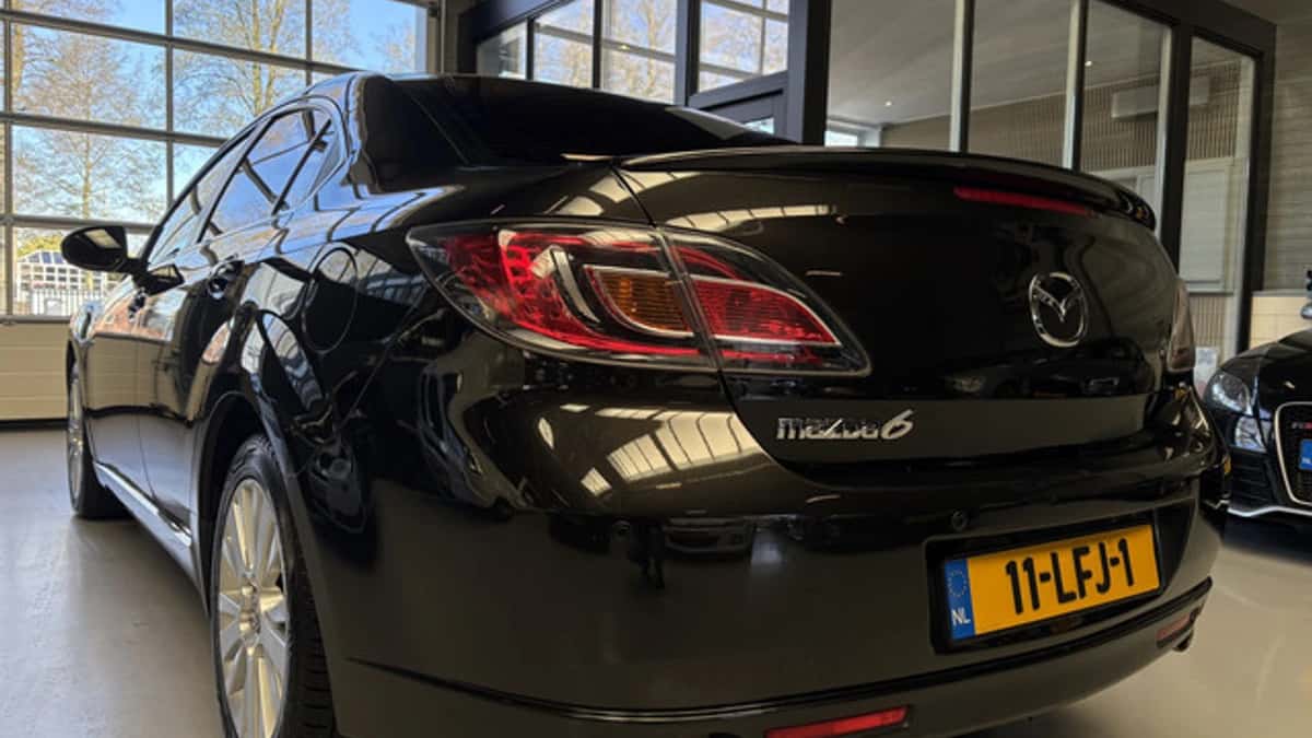 Mazda Exterior Colour — foto 1