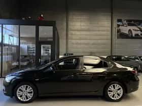 Mazda Exterior Colour thumbnail 4