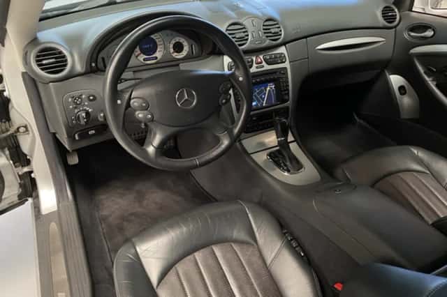 Mercedes-Benz CLK-Klasse (2003) thumbnail 1